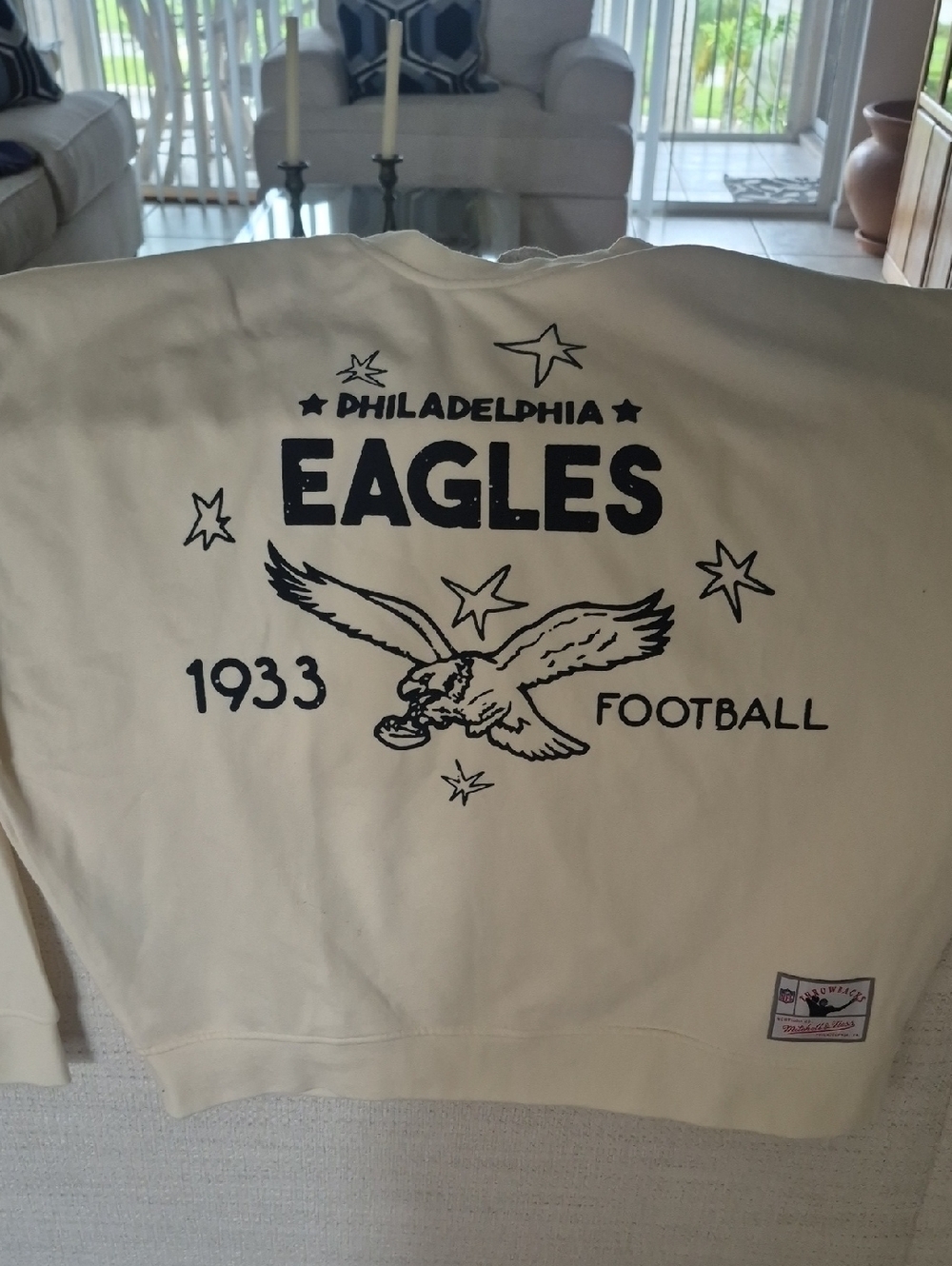 Philadelphia Eagles Cream Graphic Sweatshirt   UNISEX